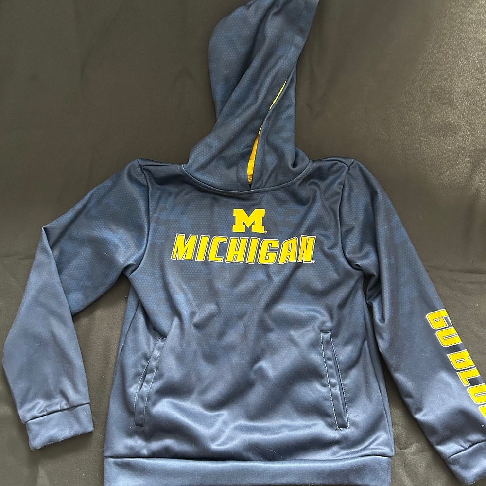 University of Michigan youth hoodie sweatshirt Med 12-14